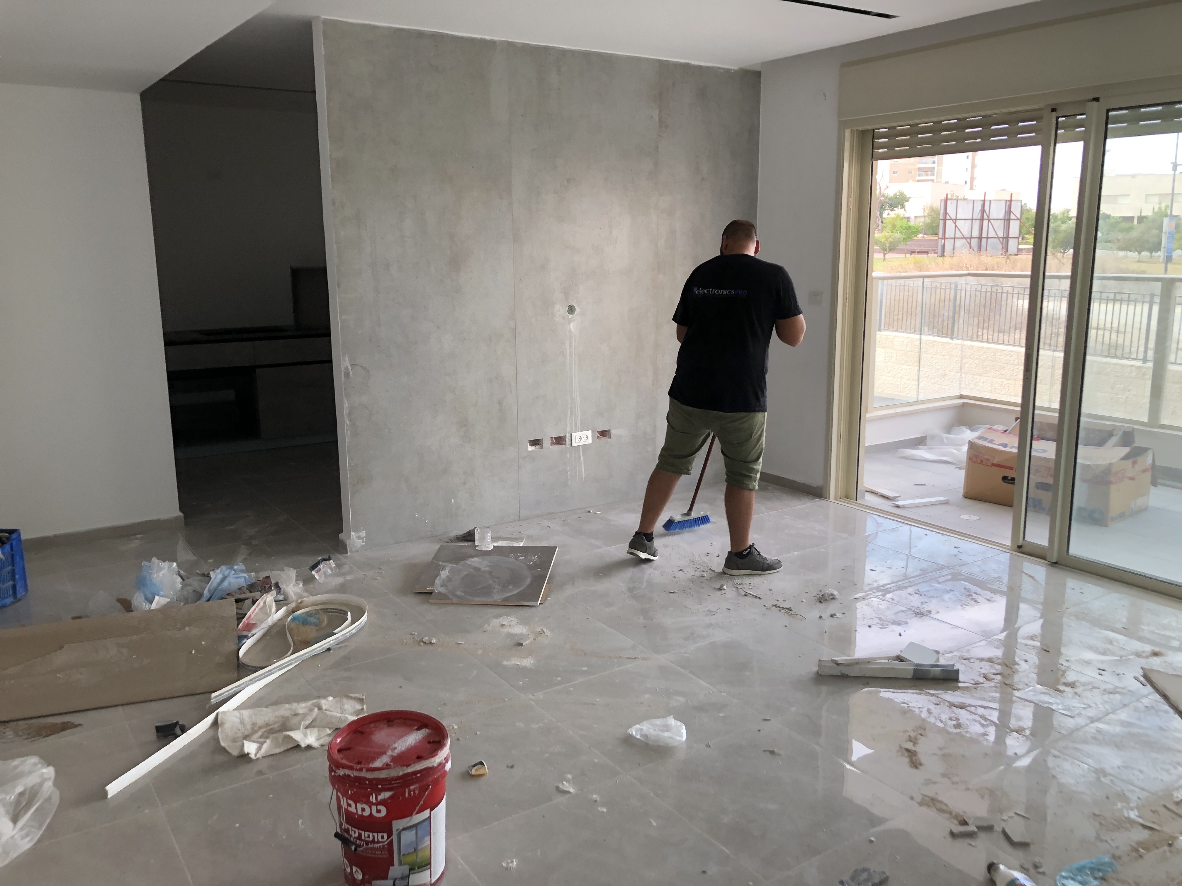 ניקיון אחרי שיפוץ